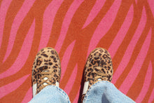 Afbeelding in Gallery-weergave laden, Droogloopmat - Pink Zebra