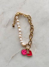 Afbeelding in Gallery-weergave laden, Armband - Pink Smilie