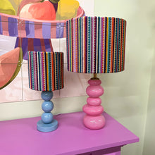 Afbeelding in Gallery-weergave laden, Lampenkap - Funky Stripes (XS)