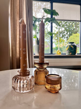 Afbeelding in Gallery-weergave laden, Kandelaar/Waxinelichthouder Compact Bruin