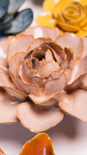 Afbeelding in Gallery-weergave laden, Keramische bloem - Pink Camellia