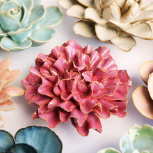 Afbeelding in Gallery-weergave laden, Keramische bloem - Pink Tundra