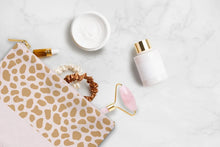 Afbeelding in Gallery-weergave laden, Cosmetisch Etui Pink Cheetah