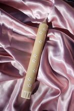 Afbeelding in Gallery-weergave laden, Dinerkaars Daisy Apricot
