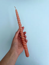 Afbeelding in Gallery-weergave laden, Dinerkaars Swirl Brique