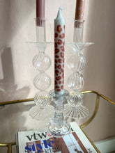 Afbeelding in Gallery-weergave laden, Dinerkaars Panterprint Roze