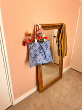 Afbeelding in Gallery-weergave laden, Tas Bloemen Festival