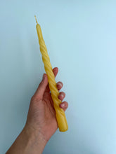 Afbeelding in Gallery-weergave laden, Swirl Dinerkaars Geel