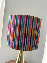 Afbeelding in Gallery-weergave laden, Lampenkap - Funky Stripes
